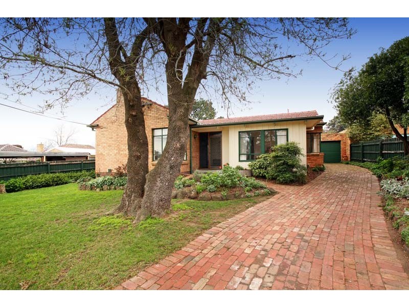 9 Matthew Street, Glen Waverley VIC 3150