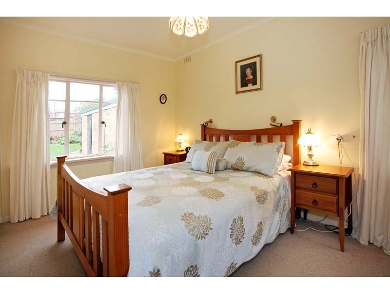 9 Matthew Street, Glen Waverley VIC 3150
