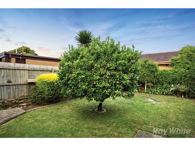 22 Rivett Crescent, Mulgrave VIC 3170