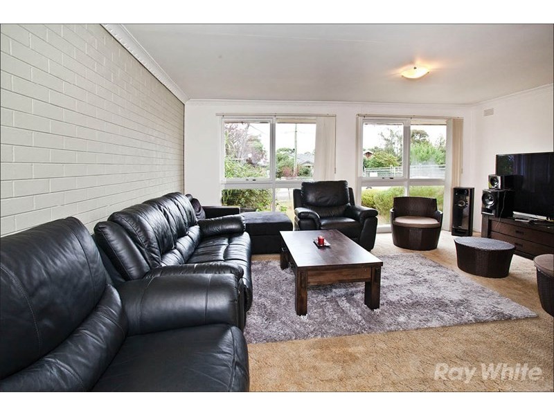 1/9 Chivers Avenue, Glen Waverley VIC 3150