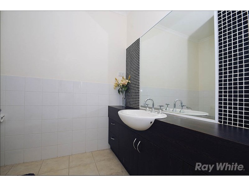 3/11 The Deviation, Wheelers Hill VIC 3150