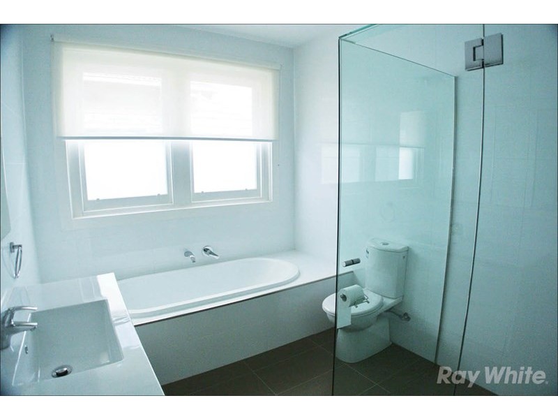 5 Anzac Avenue, Coburg North VIC 3058