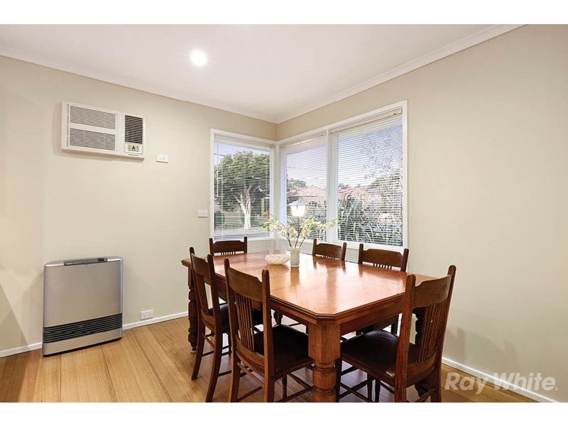 12 Templewood Avenue, Noble Park North VIC 3174