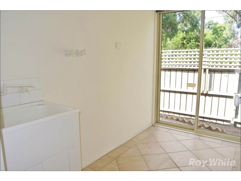 3 Howitt Place, Burwood East VIC 3151