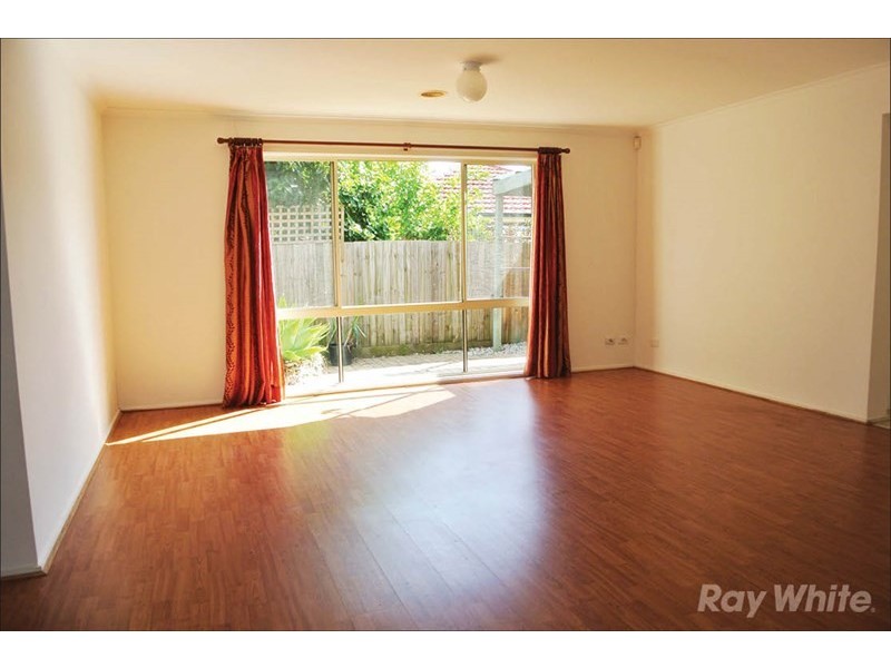 3 Howitt Place, Burwood East VIC 3151