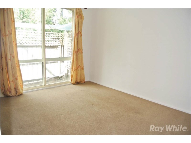 3 Howitt Place, Burwood East VIC 3151