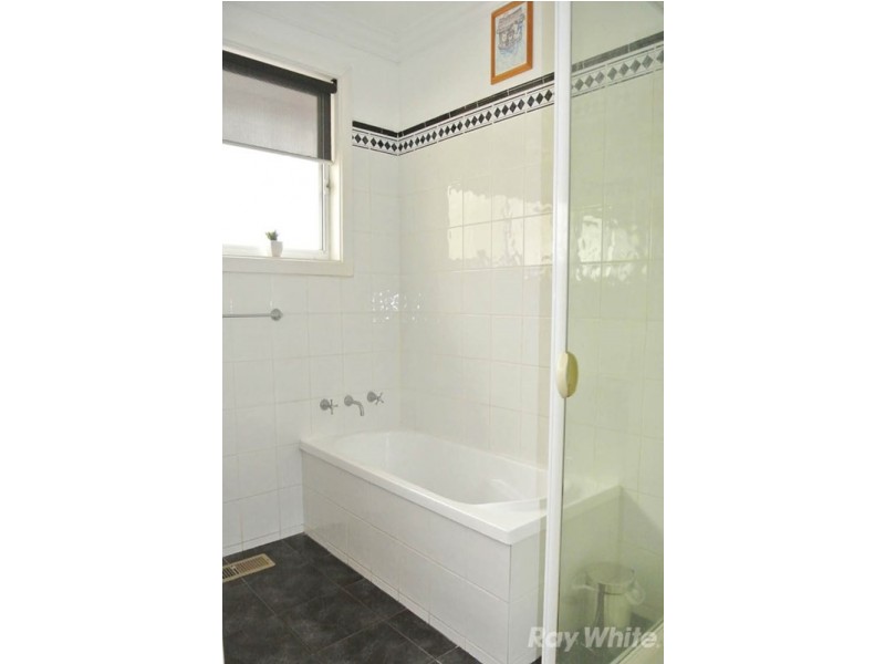 5 Afton Court, Glen Waverley VIC 3150