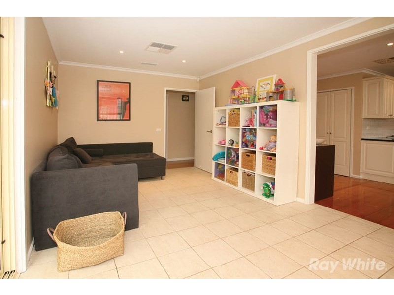 135 Windella Crescent, Glen Waverley VIC 3150