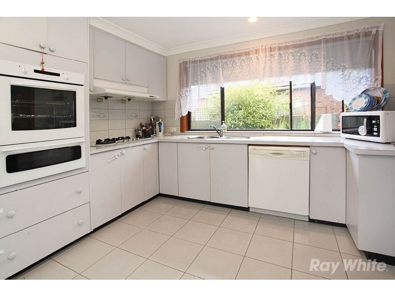 128 Whalley Drive, Wheelers Hill VIC 3150
