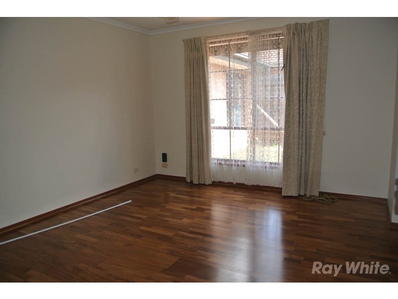 8 Mavista Avenue, Glen Waverley VIC 3150