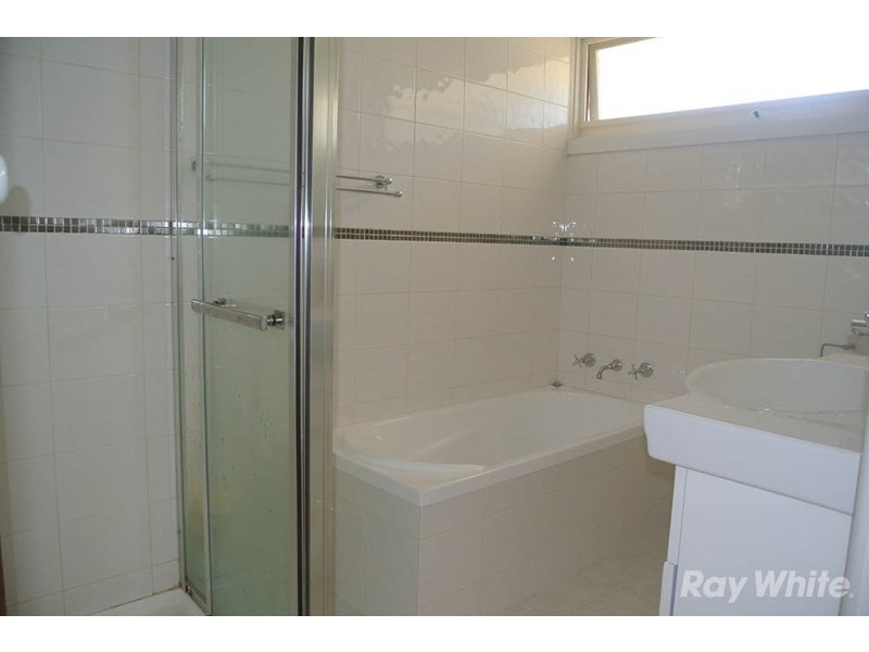 8 Mavista Avenue, Glen Waverley VIC 3150