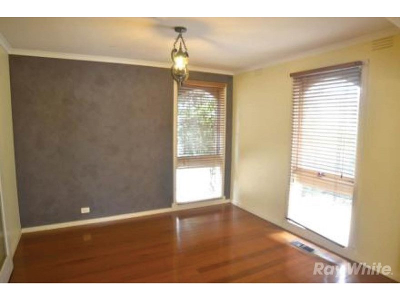 51 Guinevere Parade, Glen Waverley VIC 3150