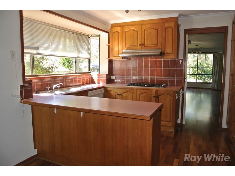 118 Whalley Drive, Wheelers Hill VIC 3150
