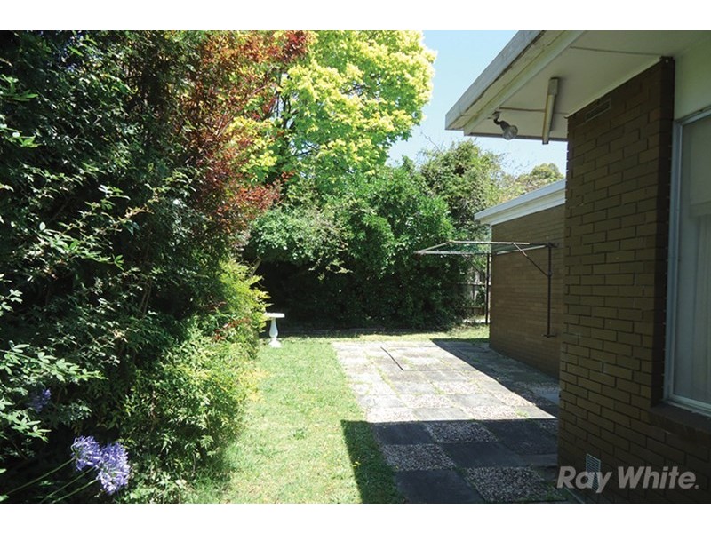 281 Gallaghers Road, Glen Waverley VIC 3150