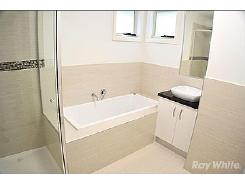 2/40 Vermont Street, Glen Waverley VIC 3150