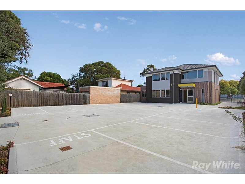 516 Highbury Road, Glen Waverley VIC 3150