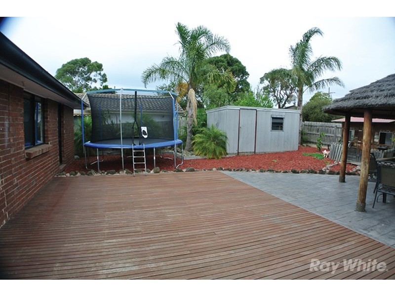 40 Phoenix Drive, Wheelers Hill VIC 3150