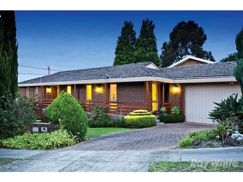 12 Rhodes Drive, Glen Waverley VIC 3150