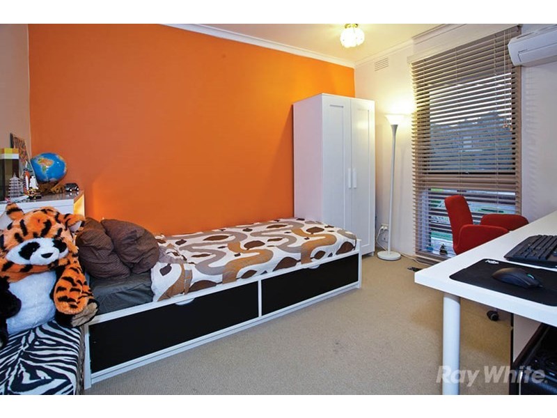 12 Rhodes Drive, Glen Waverley VIC 3150