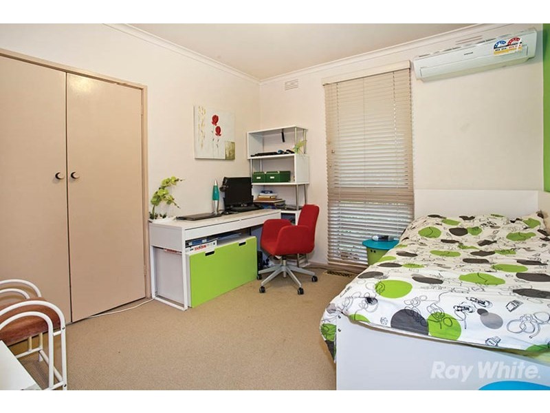 12 Rhodes Drive, Glen Waverley VIC 3150