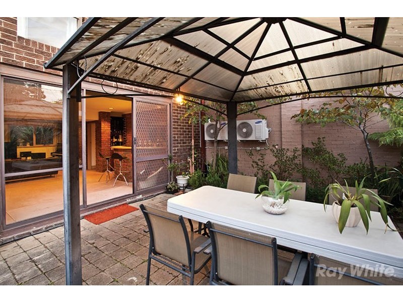 12 Rhodes Drive, Glen Waverley VIC 3150