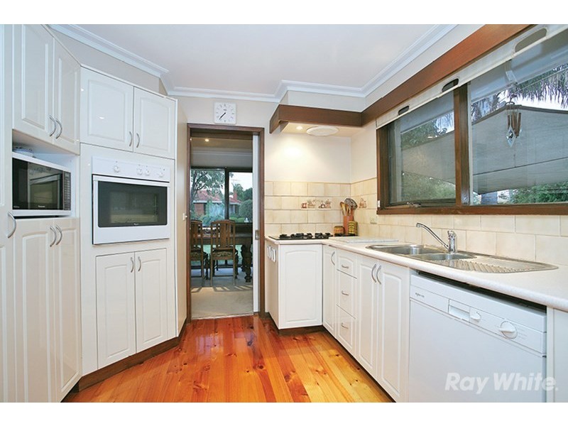 49 Denver Crescent, Mulgrave VIC 3170