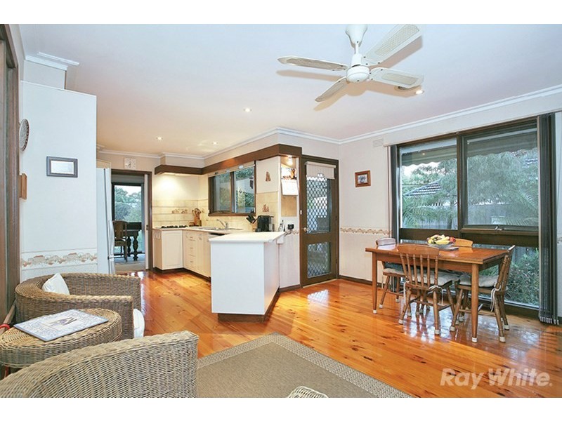 49 Denver Crescent, Mulgrave VIC 3170