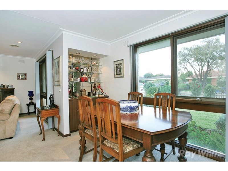 49 Denver Crescent, Mulgrave VIC 3170