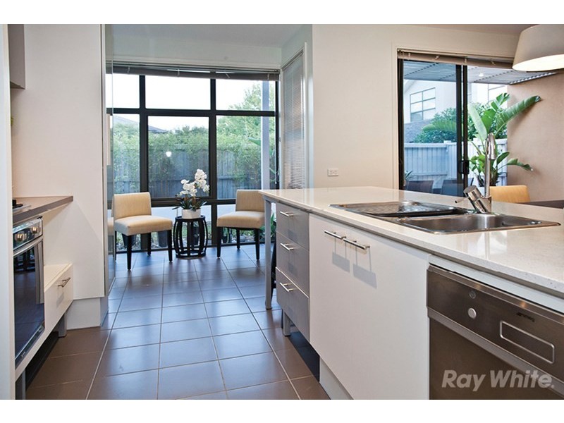 5 Heytesbury Place, Mulgrave VIC 3170