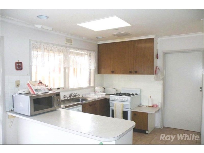 51 Bertrand Avenue, Mulgrave VIC 3170