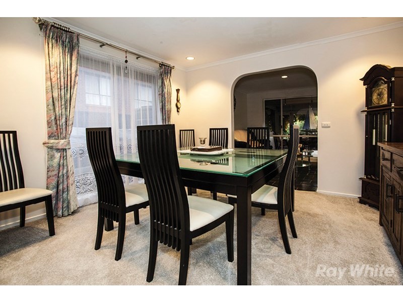 12 Winnipeg Street, Rowville VIC 3178