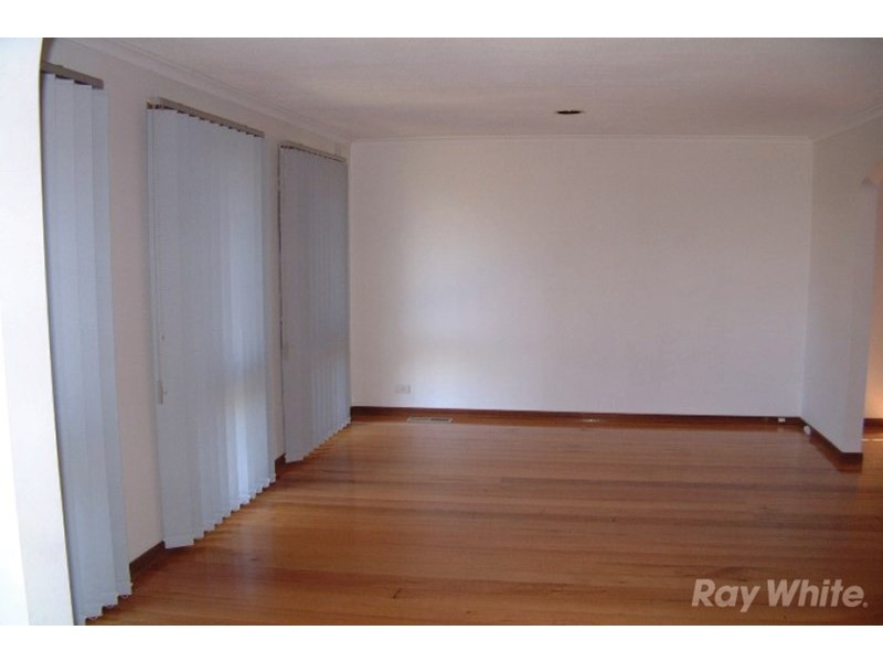 11 Marykirk Drive, Wheelers Hill VIC 3150