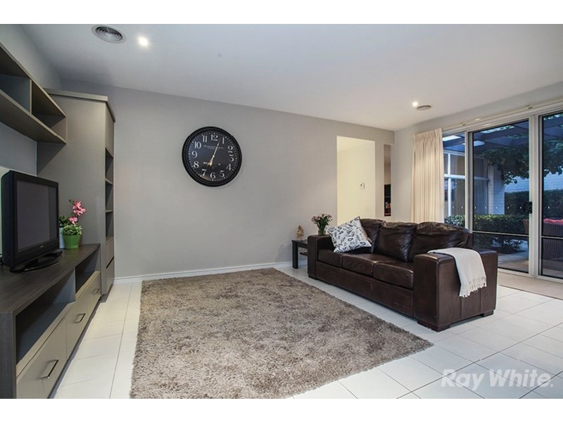 2 Malone Grove, Mulgrave VIC 3170