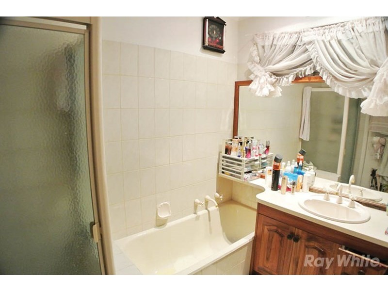 1/10 Rob Roy Street, Glen Waverley VIC 3150