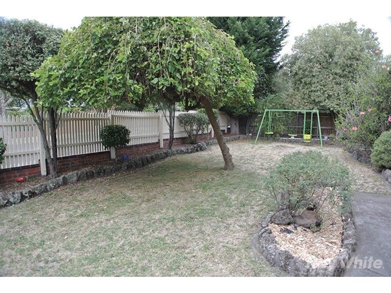 1/10 Rob Roy Street, Glen Waverley VIC 3150