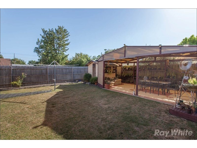 25 Stuart Avenue, Hampton Park VIC 3976