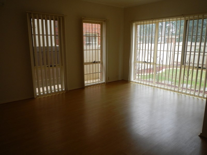 59 Coleman Parade, Glen Waverley VIC 3150