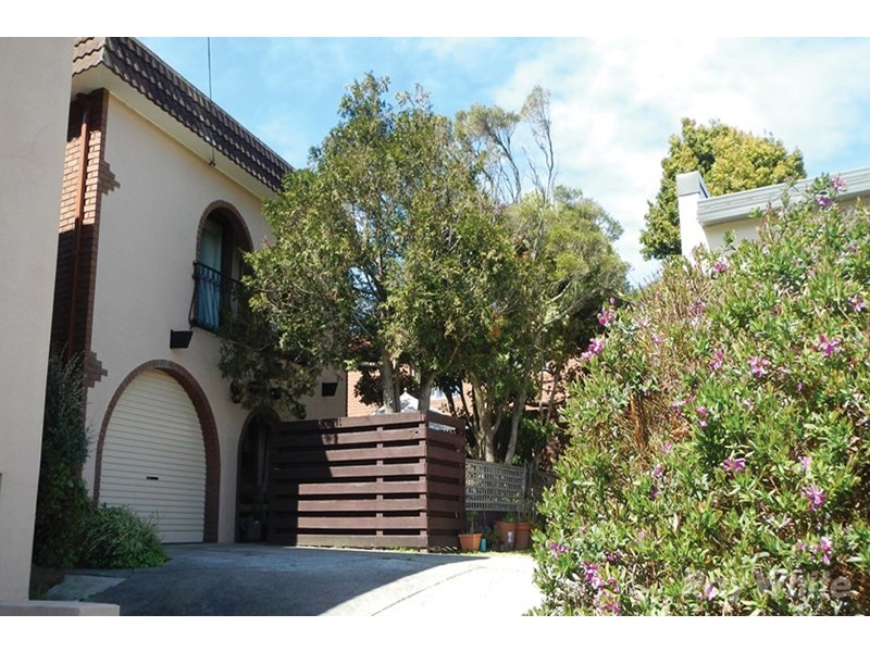 3/11 Blanche Avenue, Parkdale VIC 3195