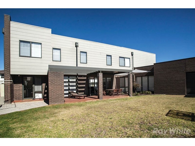 10 Exhibition Drive, Mulgrave VIC 3170