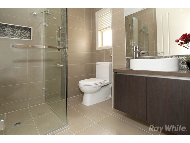 3A Chivers Avenue, Glen Waverley VIC 3150