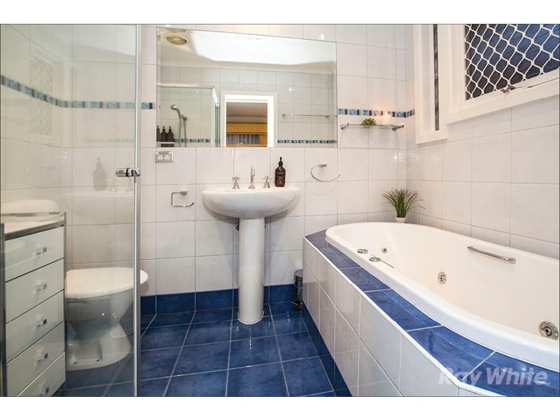 31 Stradella Avenue, Vermont South VIC 3133