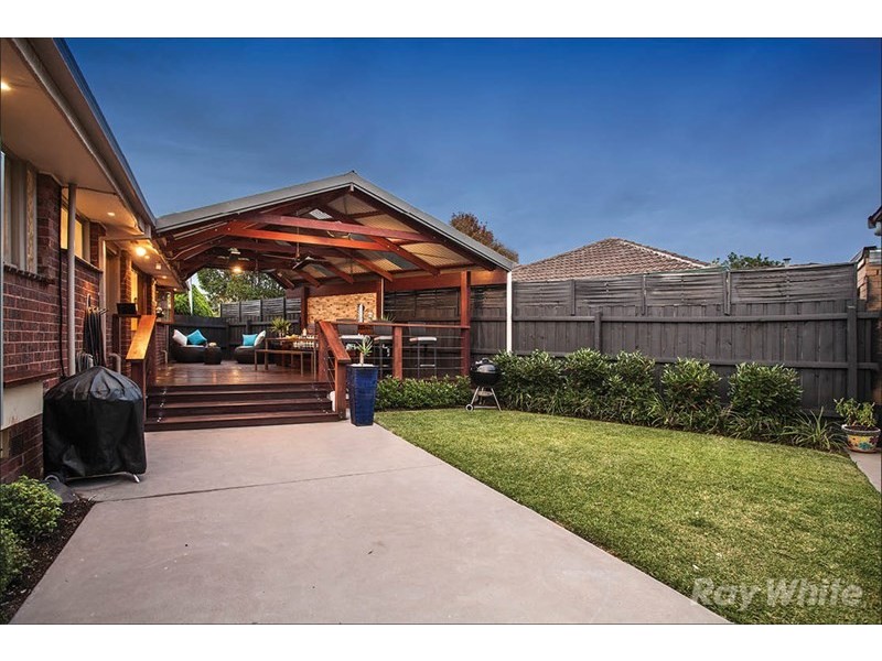 31 Stradella Avenue, Vermont South VIC 3133