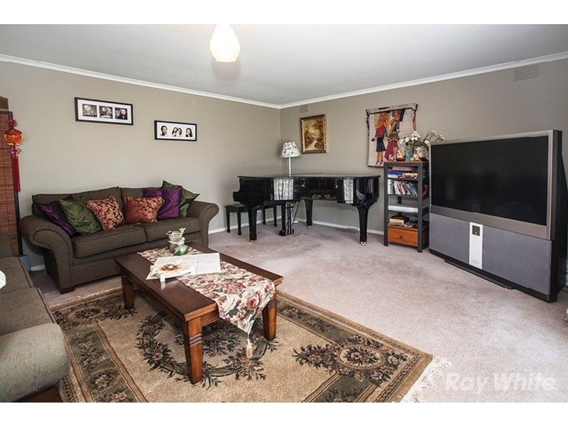 1 Camelot Drive, Glen Waverley VIC 3150