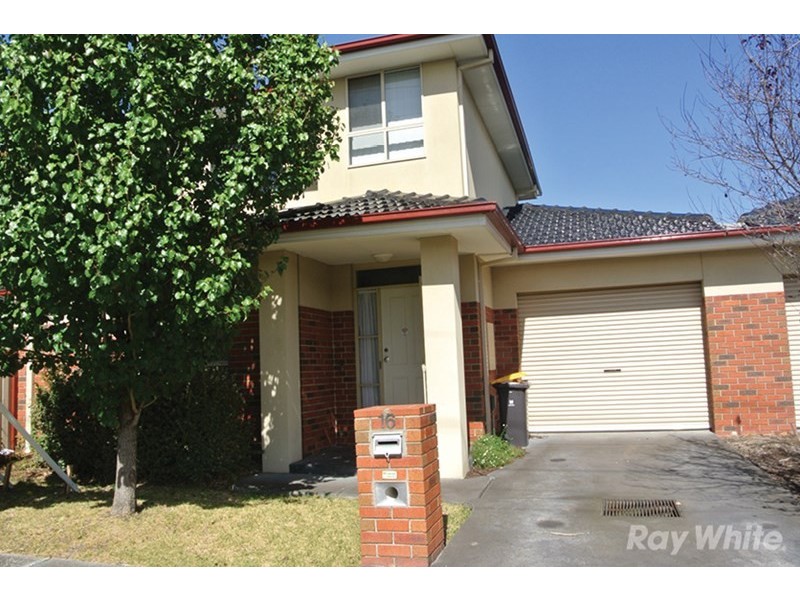 16 Hilltop Avenue, Clayton VIC 3168