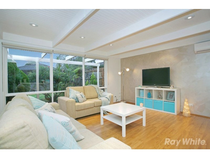 2/69 Whalley Drive, Wheelers Hill VIC 3150