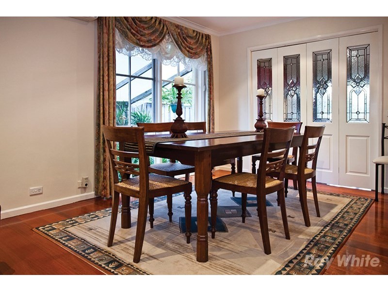 8 Kooringa Crescent, Wheelers Hill VIC 3150