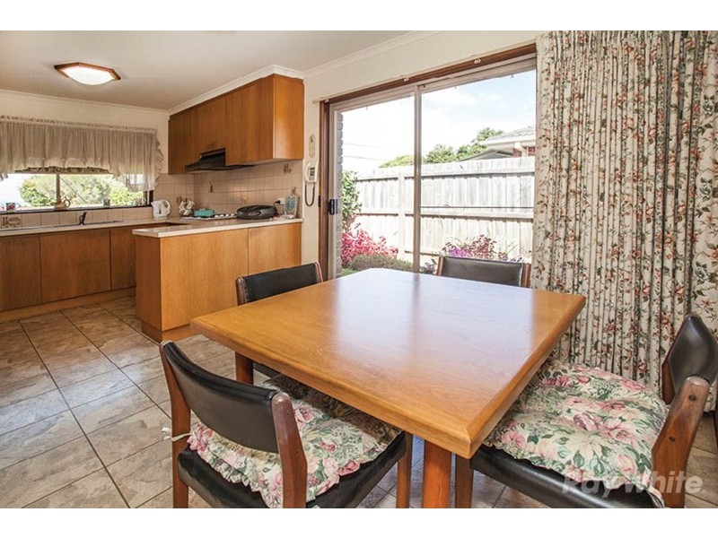 1/5 Fernhill Street, Glen Waverley VIC 3150