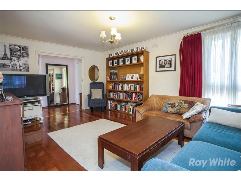 39 Bonview Crescent, Burwood East VIC 3151