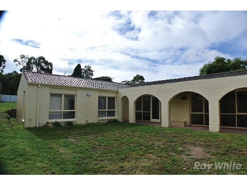 5 Dunsmuir Drive, Mount Waverley VIC 3149