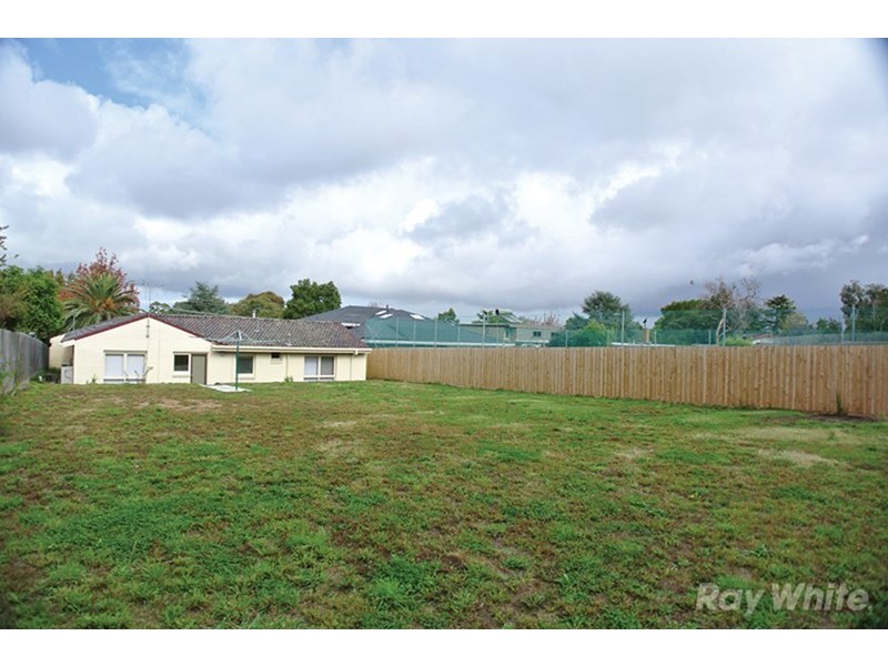 5 Dunsmuir Drive, Mount Waverley VIC 3149